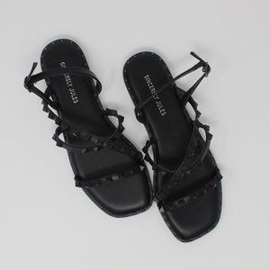 Sincerely Jules Black Strappy Sandals